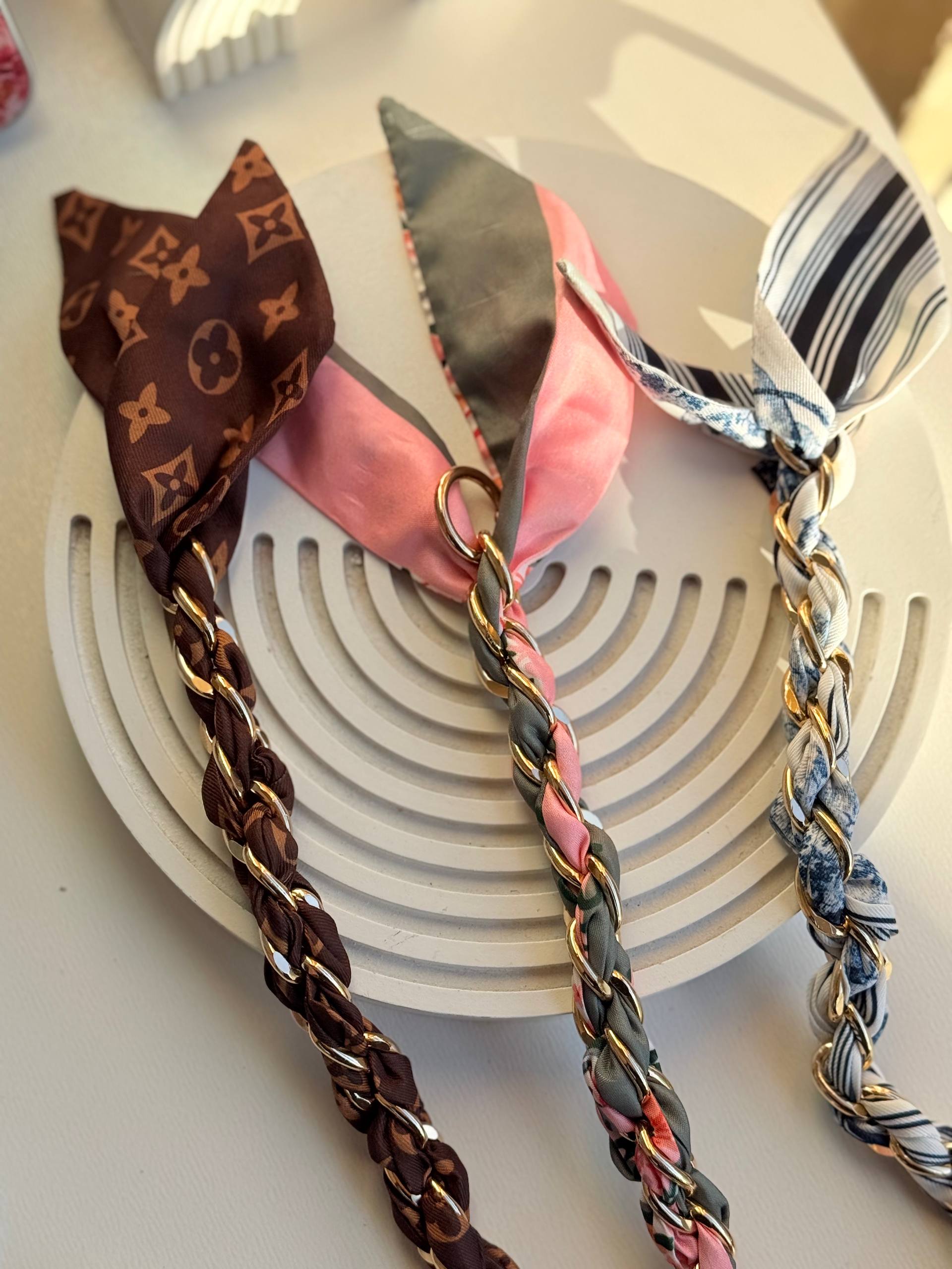 بند پارچه ای گلدار